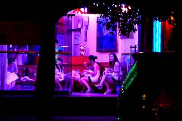 Study: South Korean Corporations Spent Over $1 Billion on Prostitution in 2013