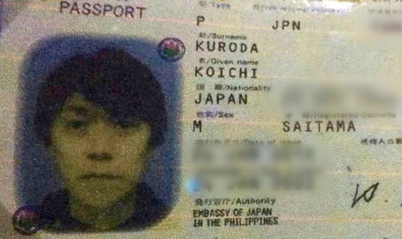 Arrogant Japanese Businessman Randomly Hits Boy’s Head at Philippines’ Airport