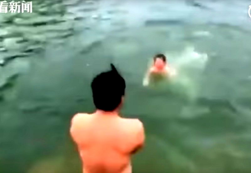 Father Caught on Video Throwing Kid into a Lake Is Asian Parenting At its Best