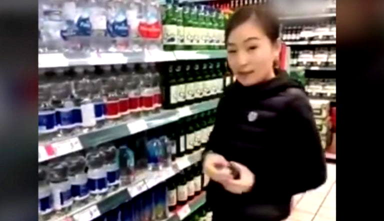 Chinese ‘Patriot’ Broadcasts Herself Vandalizing a South Korean Store