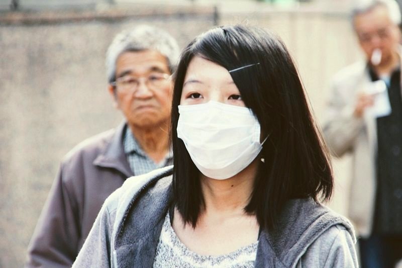 White People in the U.K. Get Scared When Japanese Tourists Wear Flu Masks