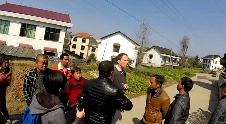 Chinese Thugs Assault BBC Crew for Trying to Conduct an ‘Illegal’ Interview