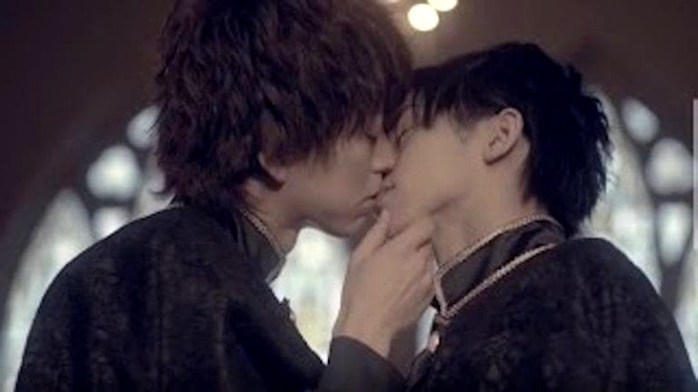 Japanese Boy Group Excites Fans as They Kiss Each Other For 4 Minutes Straight in MV