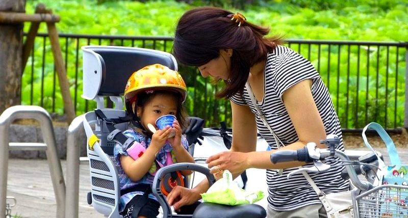 Why Being a Single Mom in Japan in Considered Shameful