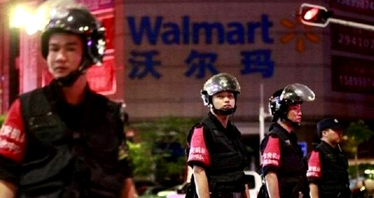 Man With Cleaver Kills 2, Injures 9 in Rampage at a Walmart in China
