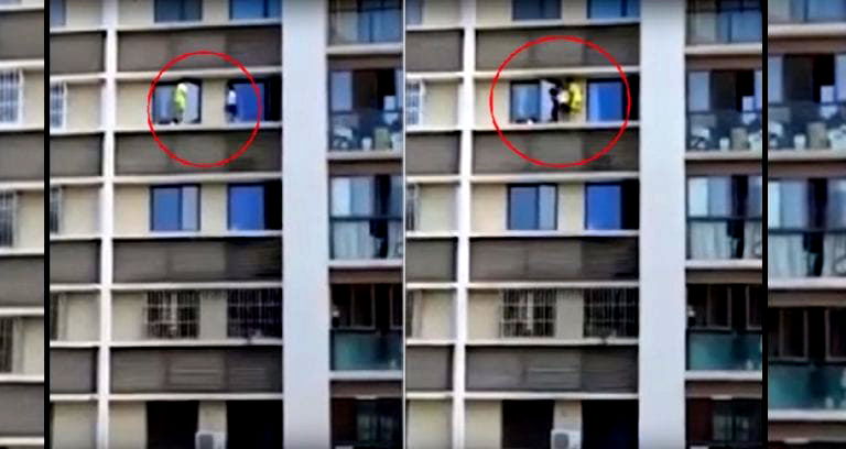 Kids Left Home Alone Spotted Playing on Dangerous Building Ledge in China