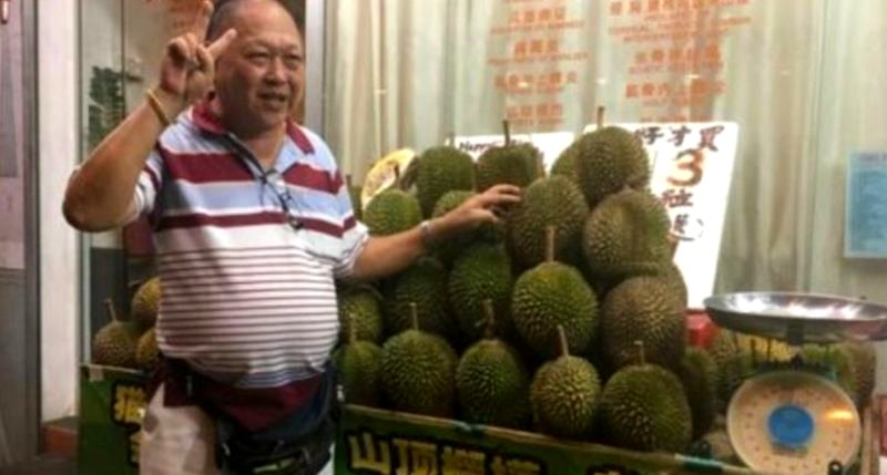 Fruit Vendor Gives Away $5,000 Worth of Durian to Celebrate His Birthday in Singapore