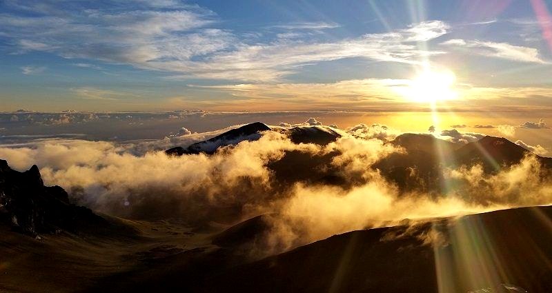 Over 100 Native Hawaiians Protest Telescope Construction on Sacred Volcano