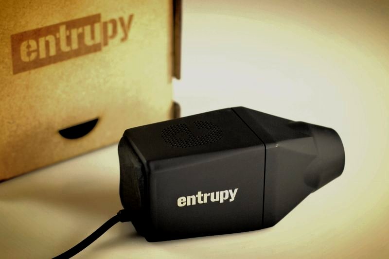 The New Entrupy App Is Able to Spot Fake Designer Goods In Four