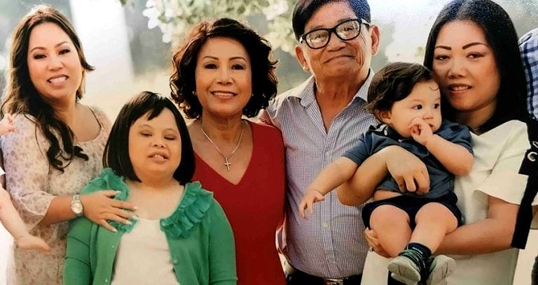 Vietnamese Stem Cell Donor Denied Entry to the U.S. to Save Dying Sister from Cancer