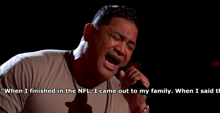 Former NFL Player Nails Emotional Performance on Coming Out as LGBTQ on ‘The Voice’