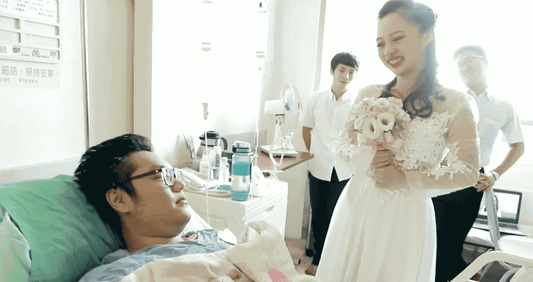 Man Dumps Girlfriend After Horrible Accident, She Responds by Proposing in a Wedding Dress