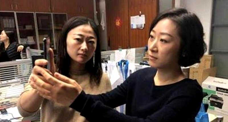 Chinese Woman Gets Refund Because the iPhone X Thinks All Asians Look the Same