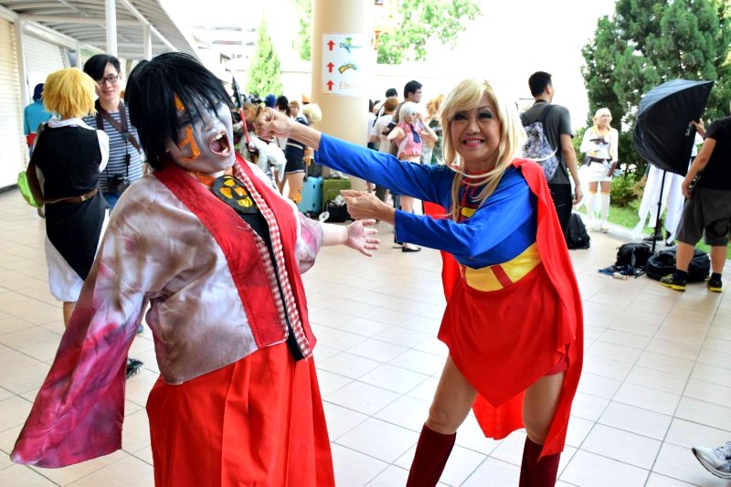 cosplayers in singapore