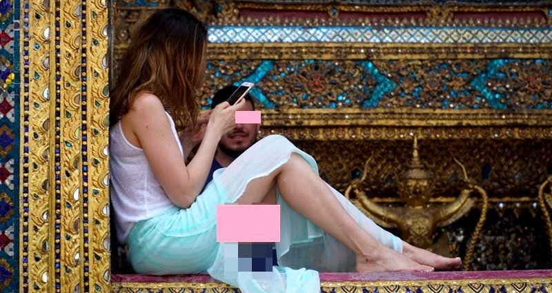 Female Tourist Exposes Privates in a Tasteless Temple Photo in Bangkok