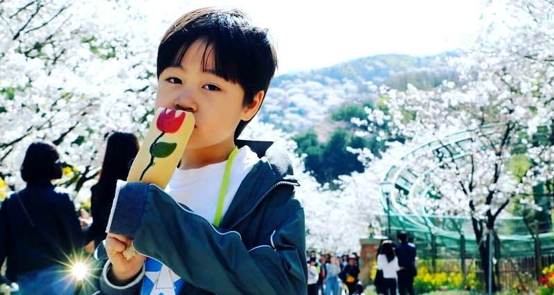 South Korean Tulip Corn Dogs Are Almost Too Pretty to Eat
