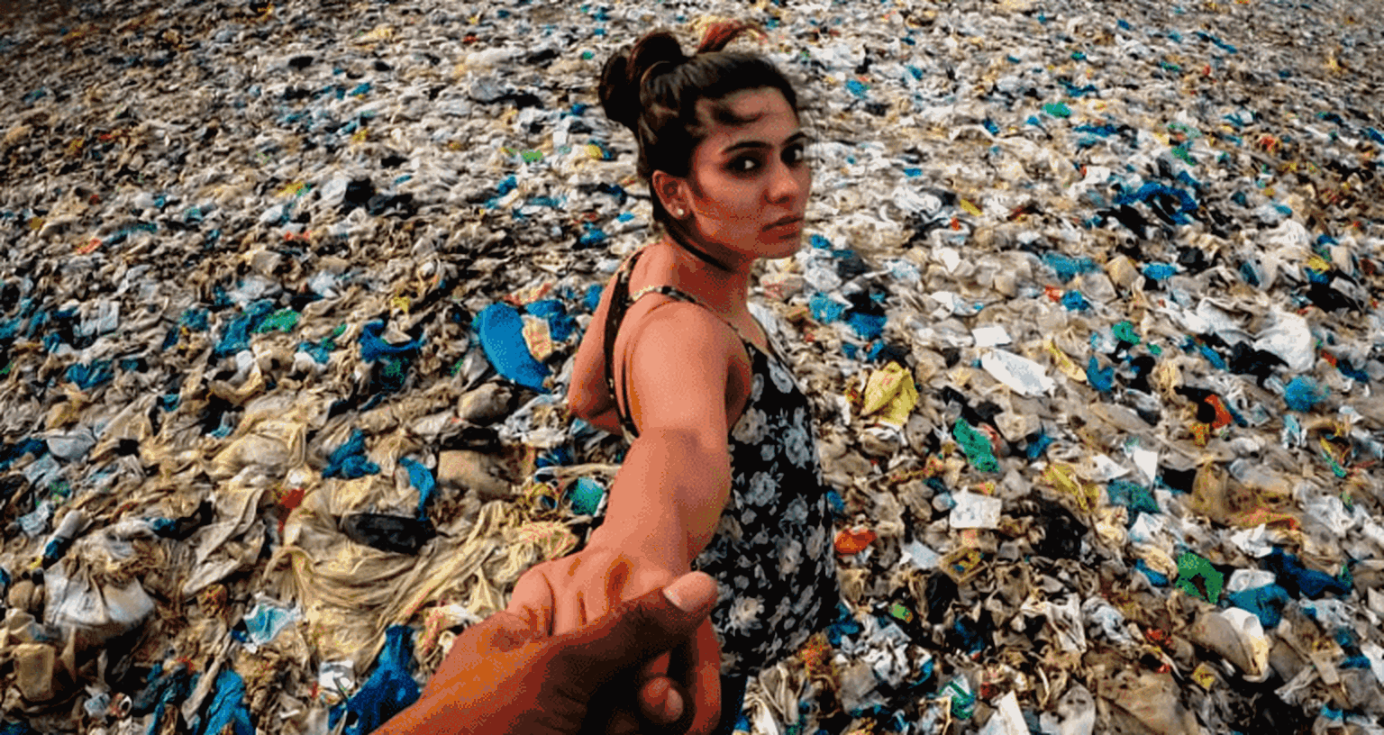 Disturbing Photographs Capture Just How Bad the Plastic Pollution in Mumbai Is
