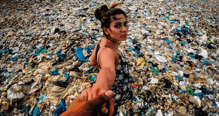 Disturbing Photographs Capture Just How Bad the Plastic Pollution in Mumbai Is