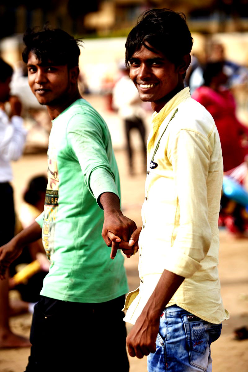 Photographer Captures Why Indian Men Hold Hands With Each Other