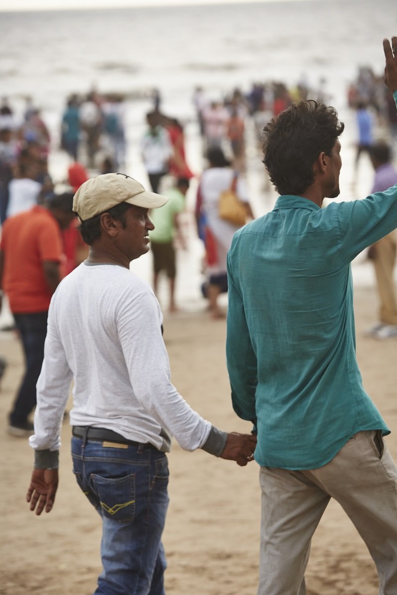 Photographer Captures Why Indian Men Hold Hands With Each Other image picture