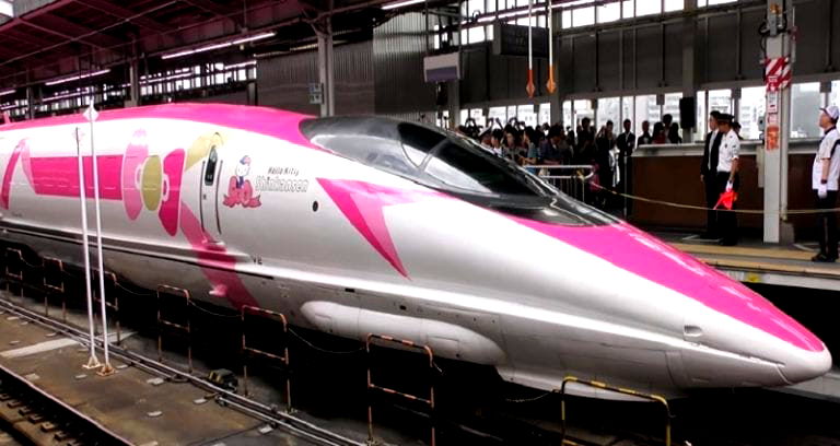 Japan Now Has Super Kawaii Hello Kitty Bullet Trains