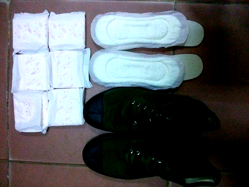 Pictures of Vietnamese Soldiers Using Feminine Pads to Line Their Shoes