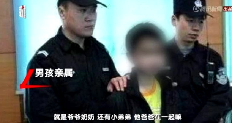 Chinese Boy S‌‌ta‌‌b‌s ‘S‌tr‌ict’ Mother to D‌ea‌t‌‌h, Gets No Jail Time