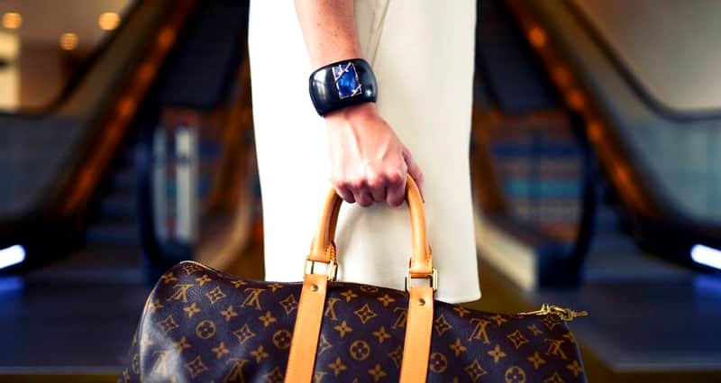 China’s Gen Z Spends More Than $7,000 a Year on Luxury Goods