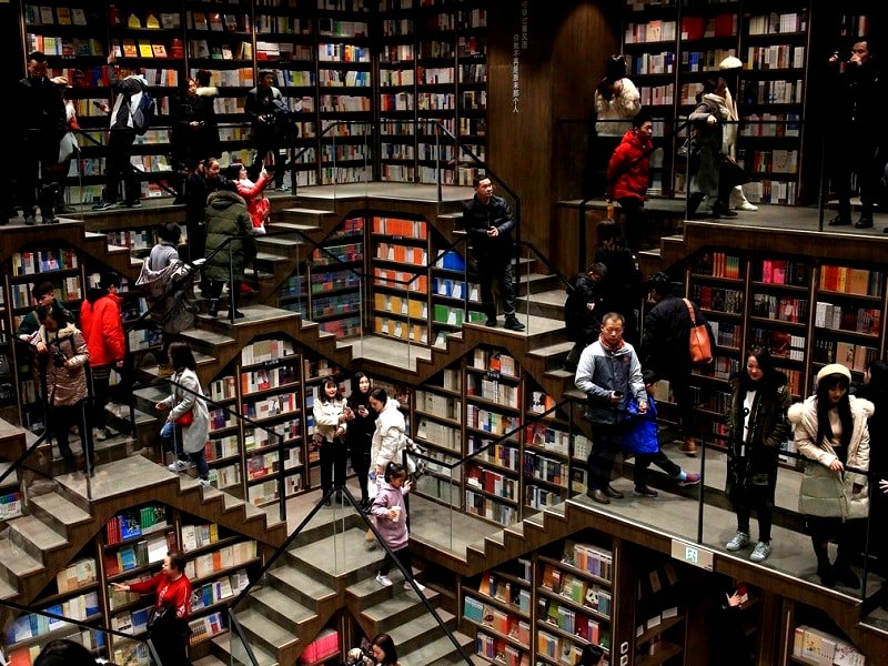 Chongqing, China is welcoming a new store that will surely blow the minds of bookworms.