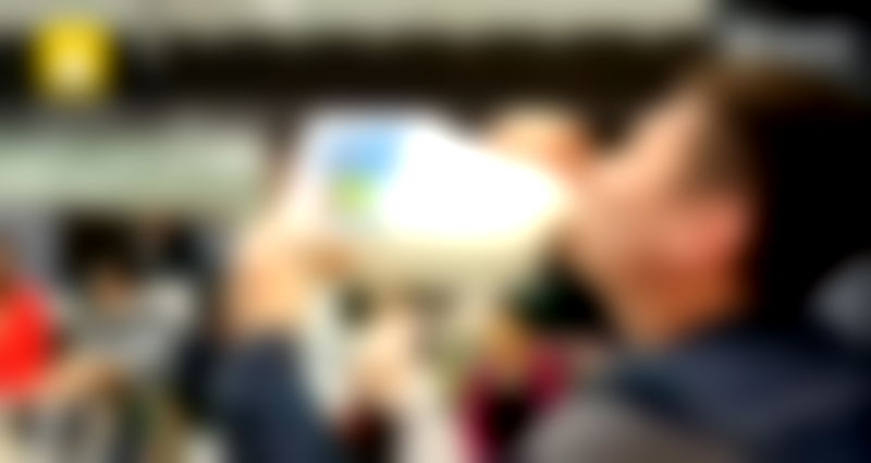Chinese Man Chugs 2.5 Liters of Australian Milk When He Can’t Bring it on the Plane
