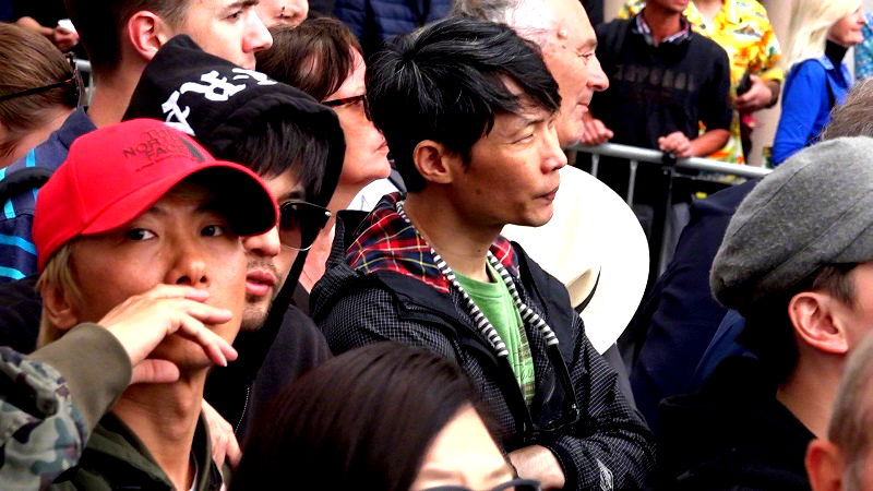 Mandopop superstar, Jay Chou, was caught secretly watching his wife, Hannah Quinlivan, as she walks down the red carpet at the Cannes Film Festival event on Wednesday.