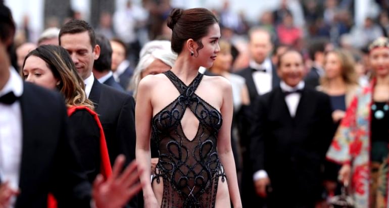 Vietnamese Model Sparks Outrage, May Be Fined for ‘Offensive’ Dress at Cannes Film Festival