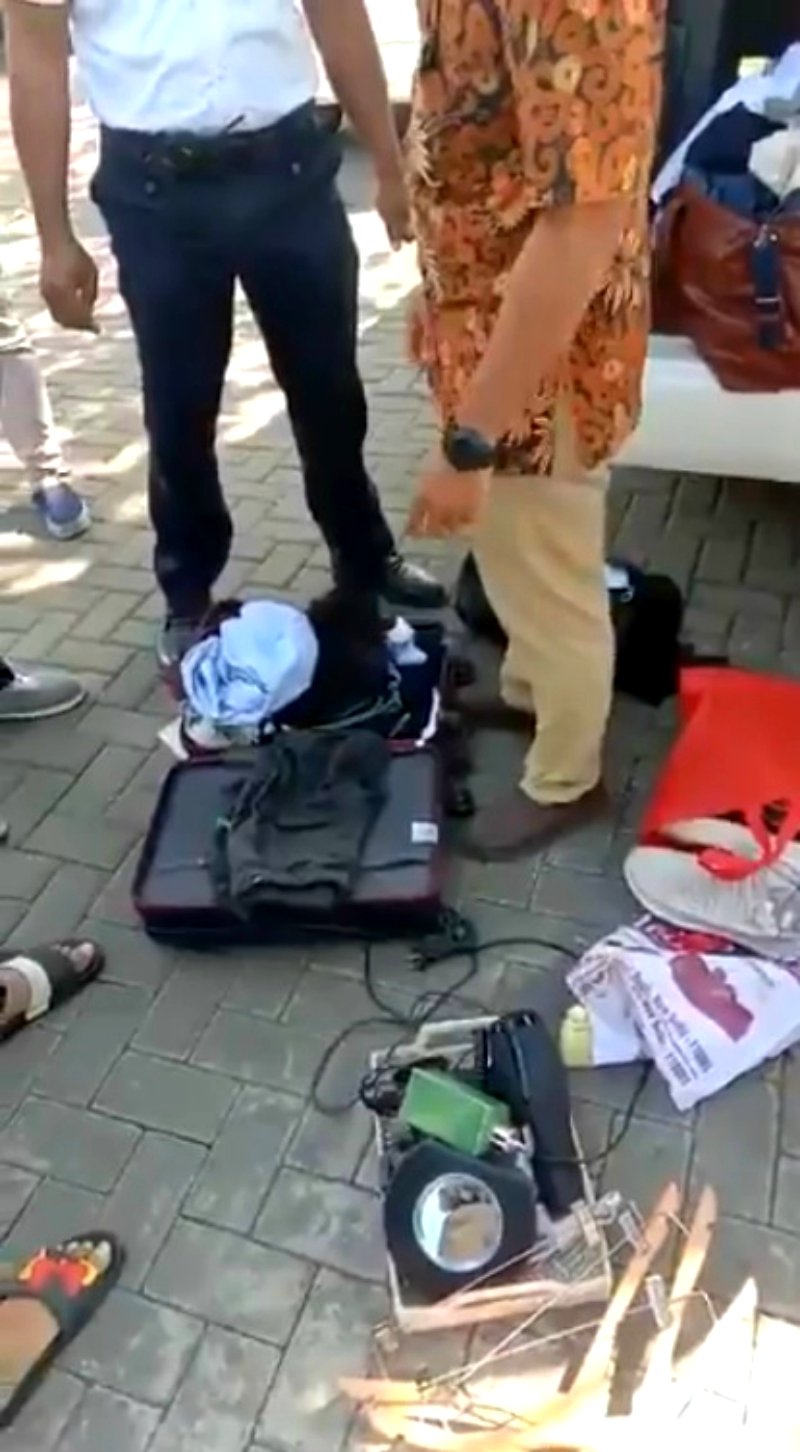 An Indian family has sparked national outrage after stealing accessories from a hotel in Bali, Indonesia last week.