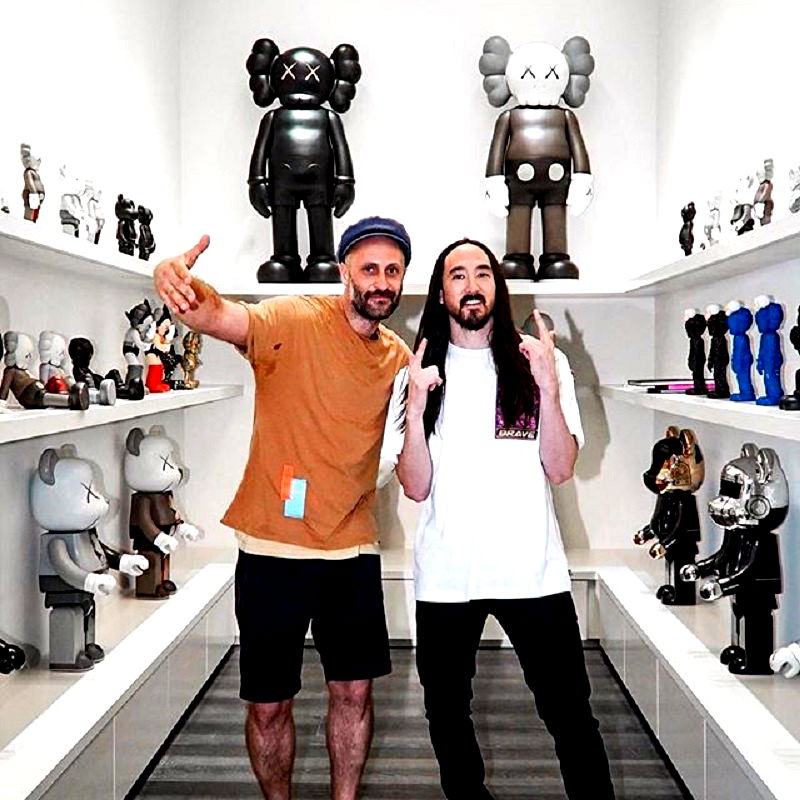Fans of Reality TV shows and popular DJ, Steve Aoki, are in luck as the Japanese American artist has recently opened the doors to reveal the amazing interior of his Las Vegas, Nevada mansion.