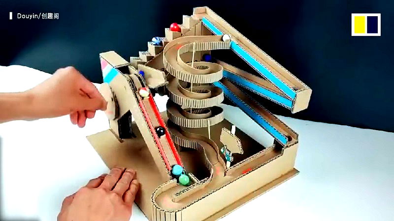 Dad Makes Mind-Blowing DIY Games Out of Cardboard for His Kids