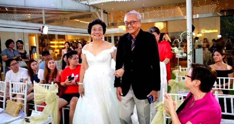 Woman Throws Grandparents a Surprise Wedding Ceremony in Singapore on Their 54th Anniversary