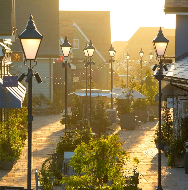 Bicester Village, which currently operates 11 such villages in Europe and China, claims to be nearly as popular as the Buckingham Palace among Chinese tourists.