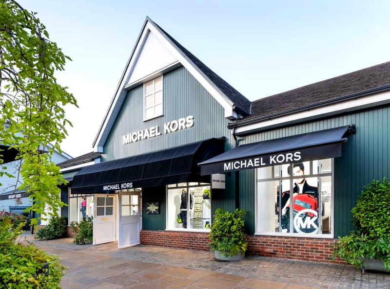 Bicester Village, which currently operates 11 such villages in Europe and China, claims to be nearly as popular as the Buckingham Palace among Chinese tourists.
