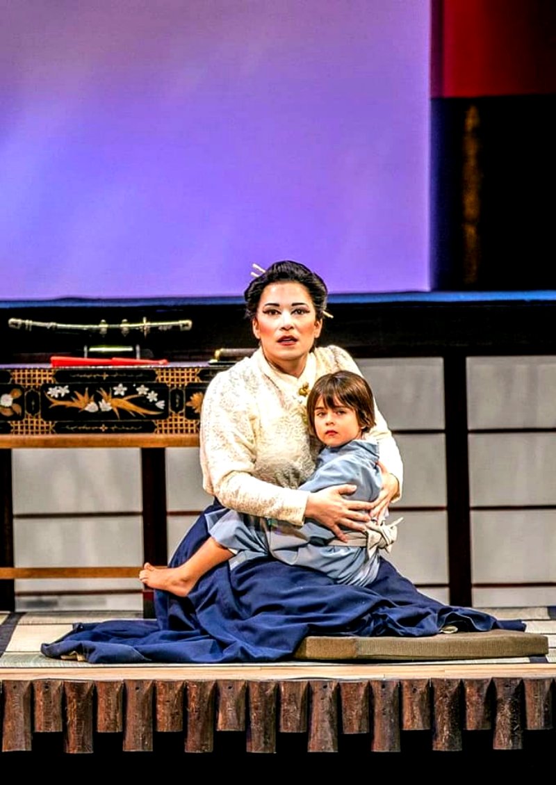 An opera company in Tennessee has been accused of racism after having what appears to be an entire cast for a production of “Madame Butterfly” in yellowface.