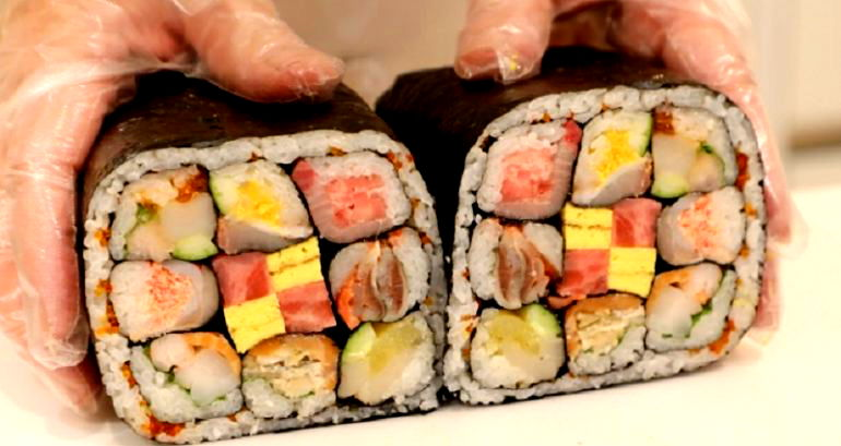 Japanese Supermarket Creates One of the Largest Sushi Rolls Ever Made