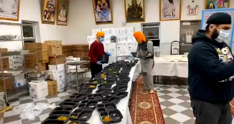 Sikh Community in NY Cooks Free Meals for Over 30,000 People in Quarantine