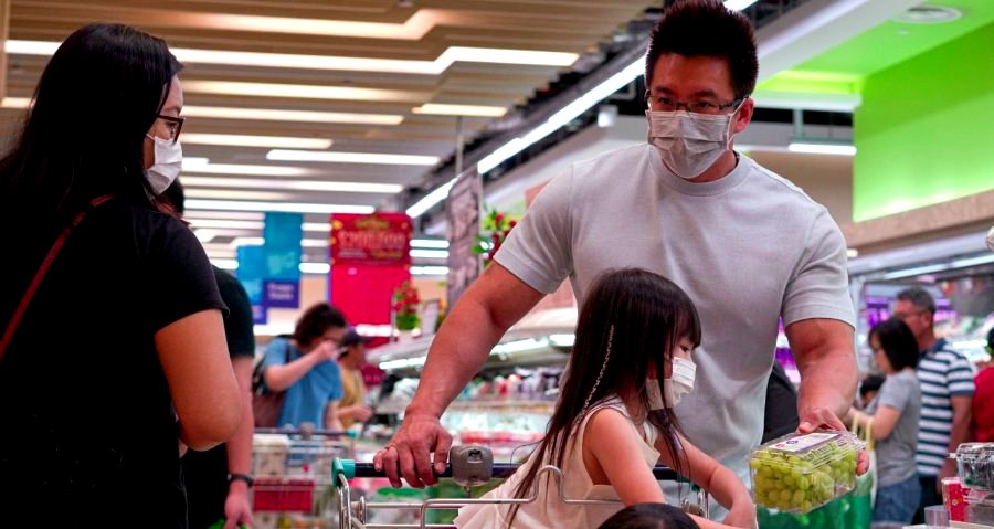 Asian American Stores Are Still Stocked But People Won’t Shop Because of Xenophobia