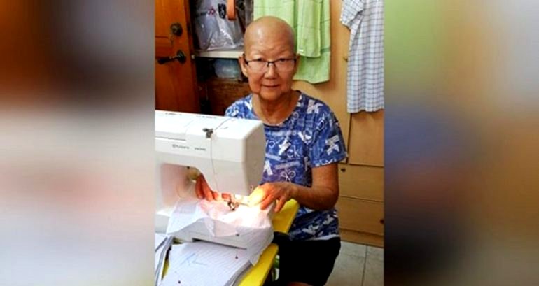 Grandma Fighting Breast Cancer Volunteers to Make 300 Masks By Hand in Singapore