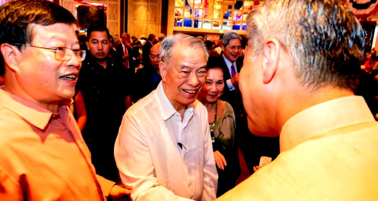 Why Filipino Billionaire Lucio Tan Still Uses Old School Nokia Phones