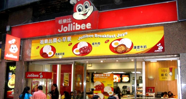 Jollibee Closes 255 Stores After Losing $240 Million During Pandemic
