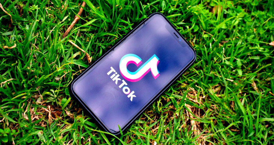 TikTok and WeChat To Be Removed From App Stores on Sunday