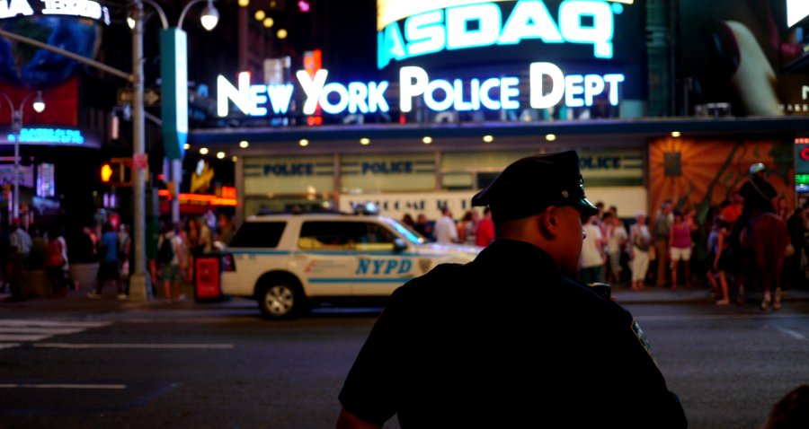 Karaoke Bar Waitress Sues NYPD Officer for Pointing a Gun at Her Head While Drunk