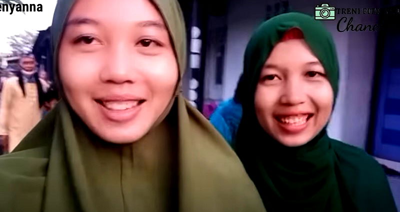 Indonesian Twins Separated At Birth 24 Years Ago Reunited By Tiktok 2879