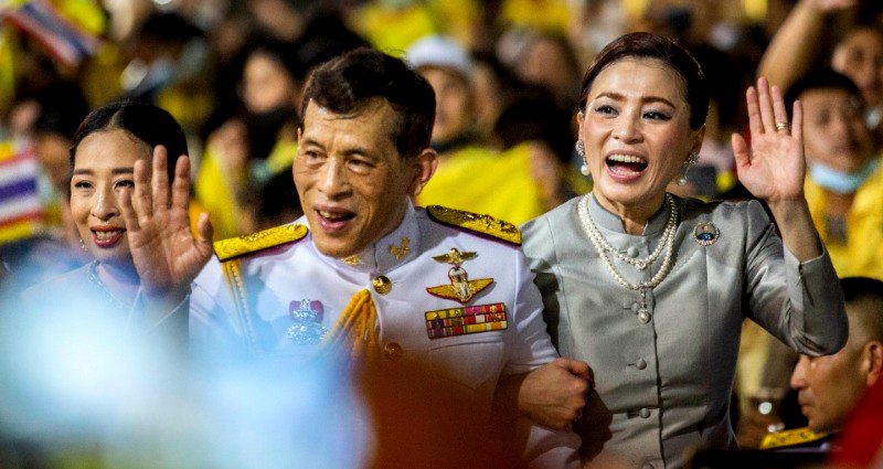 Woman Sentenced to Over 43 Years in Prison for Criticizing Thai Monarchy on Social Media