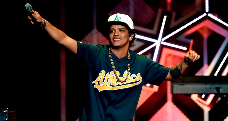 Bruno Mars Becomes First Artist With Diamond Certification for 5 Singles